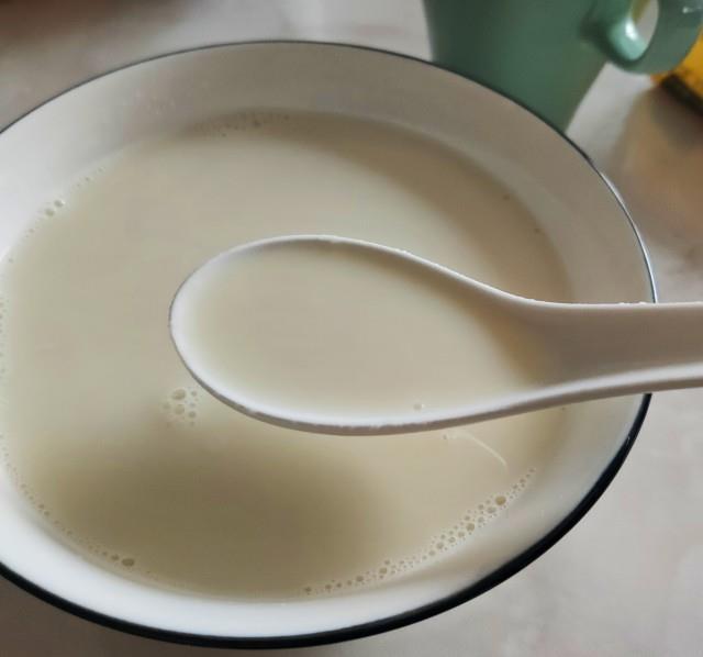 黄豆豆浆,早餐来一碗,营养又健康
