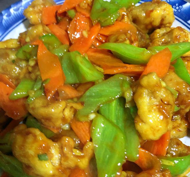 东北熘肉段,焦酥脆嫩不腻人,拯救没胃口的你