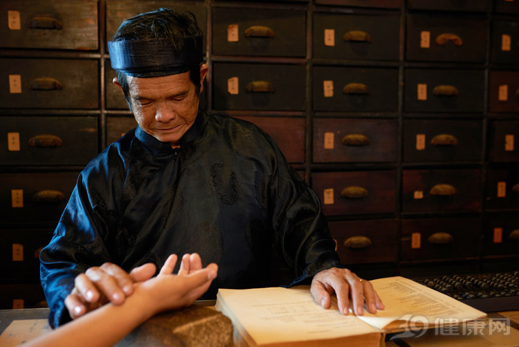 肝气郁结久伤身疏肝理气2味药你会用吗