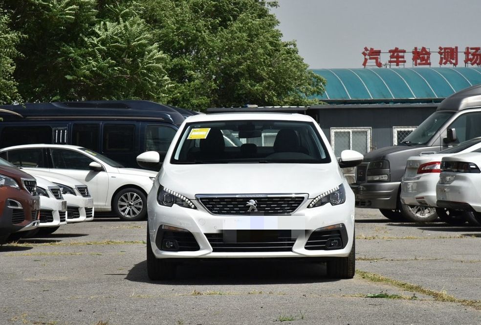 标致308外观运动时尚,车型设计独特,设计风格出众