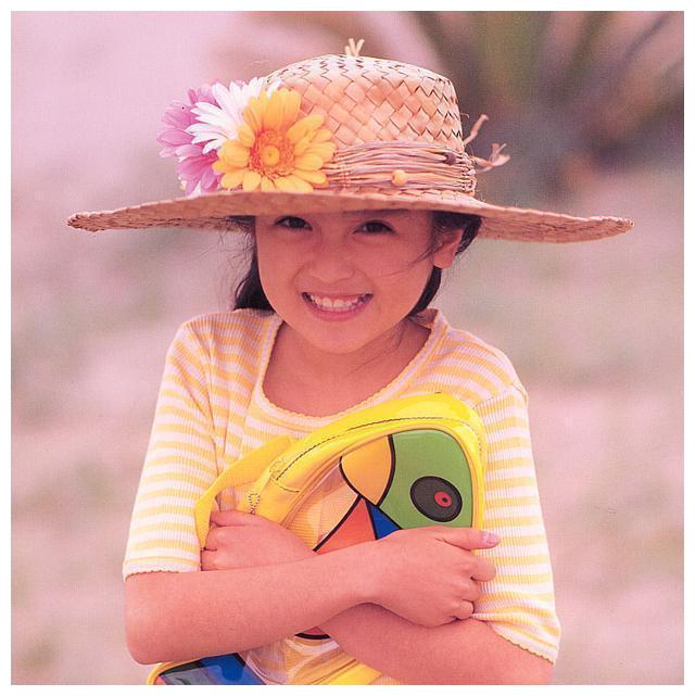 初恋还被母亲抢走成为继父|安达佑实|无家可归的小孩|母亲_新浪新闻