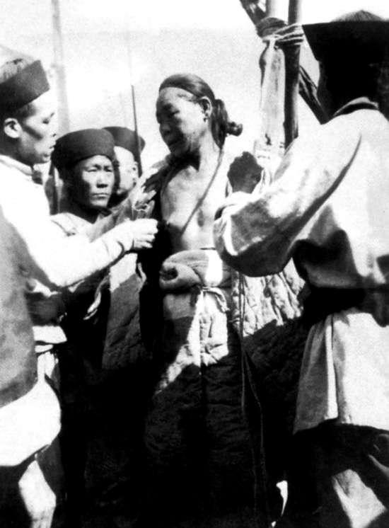 不是林凤祥,临刑前还将刽子手一脚踢死|林凤祥|李开芳|太平天国_新浪