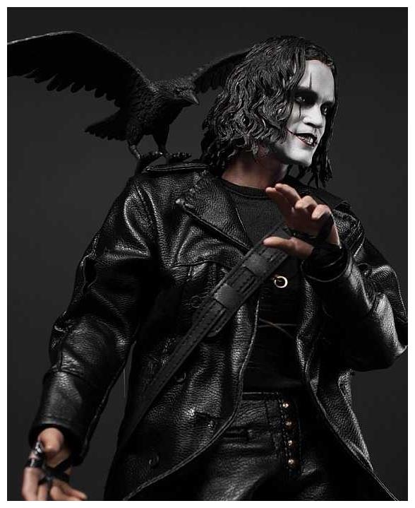 《乌鸦》时,本因一把无子弹的道具枪却打出了要命的真子弹导致李国豪