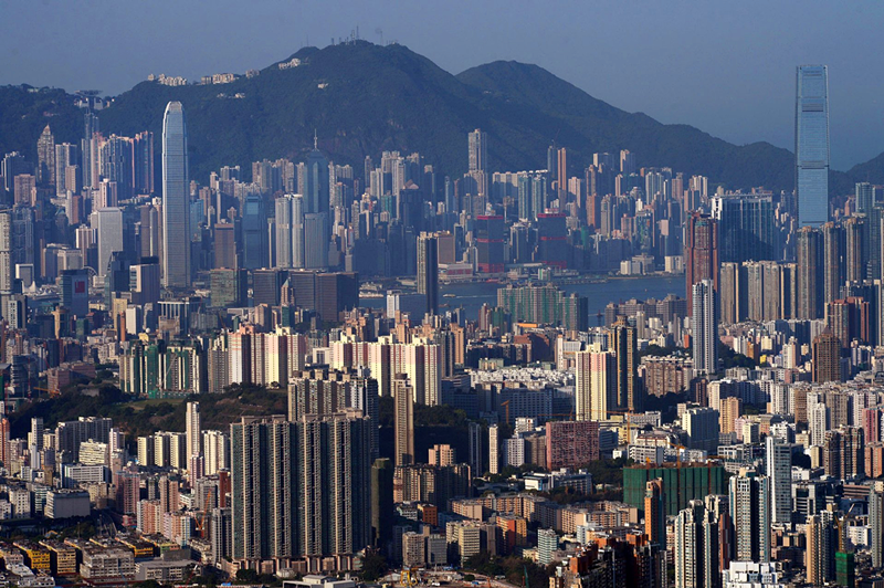 香港真实震撼场面,摩天大楼数量居世界第一|摩天大楼|高楼|高楼大厦|密度|雕像_新浪新闻