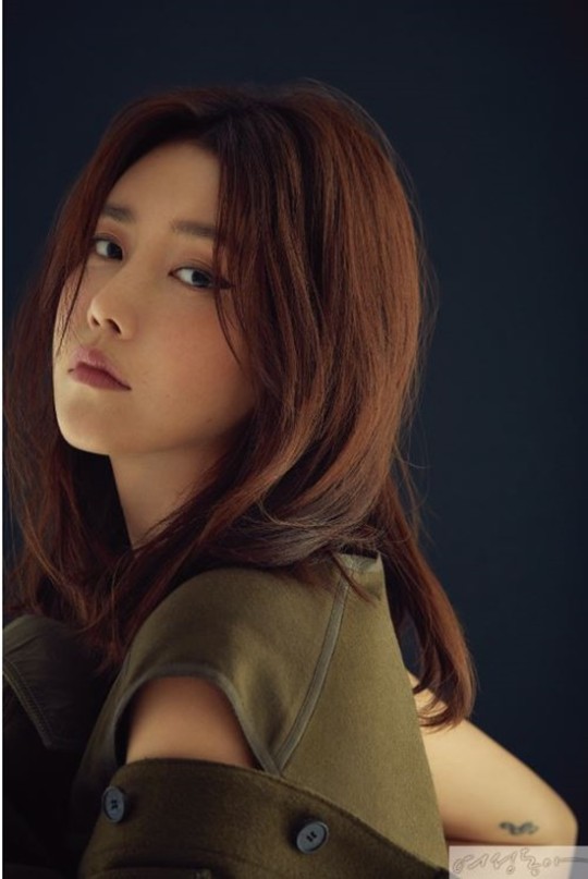 韩国女艺人蔡贞安最新杂志写真曝光