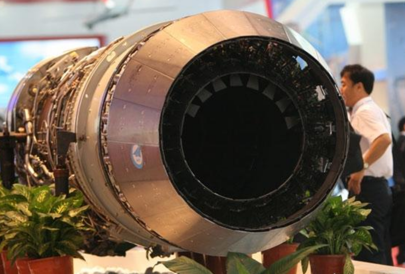 轰20如何解决超远程巡航,超大载重的发动机问题?太行能行吗?