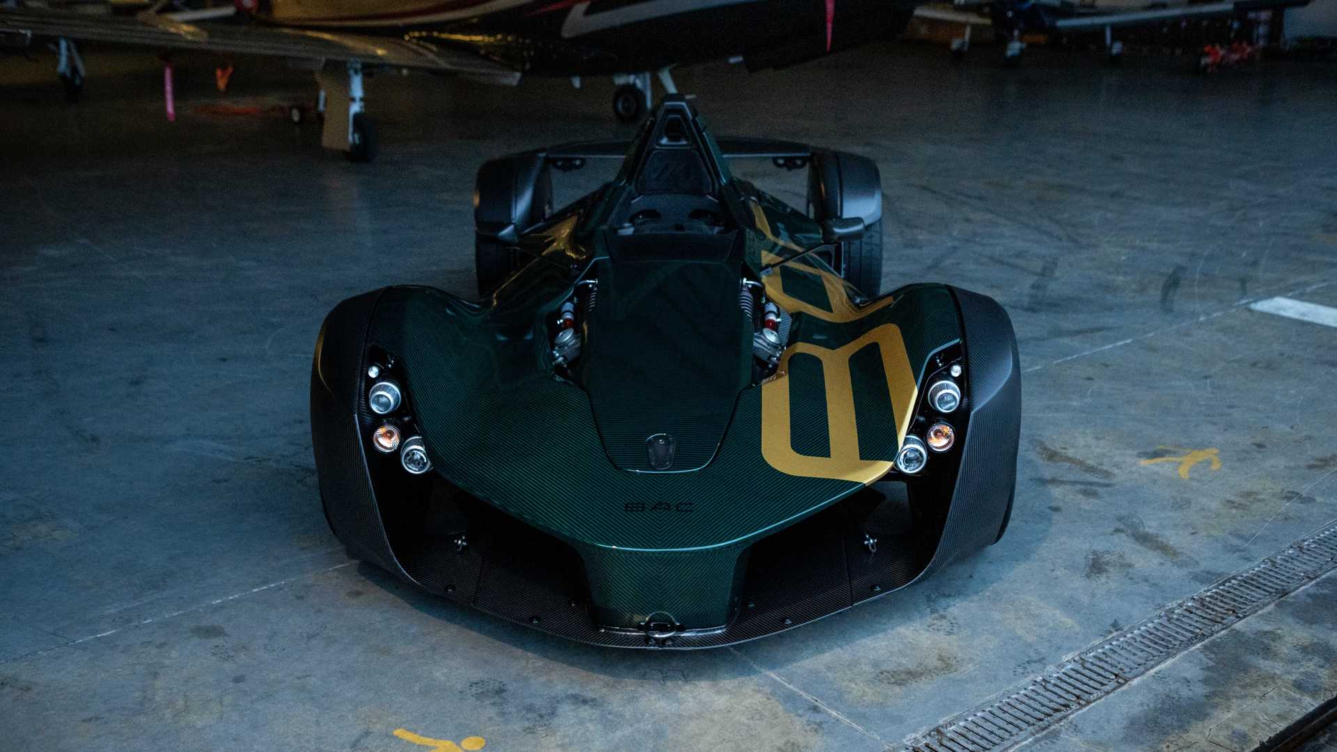 bac生产的第100辆mono,正式交付丹麦汽车博物馆