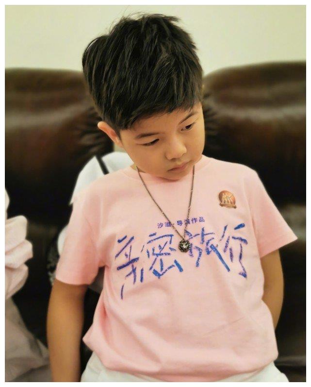 有一种胖了叫安吉更可爱了谁料颜值被5岁的小鱼儿赶超