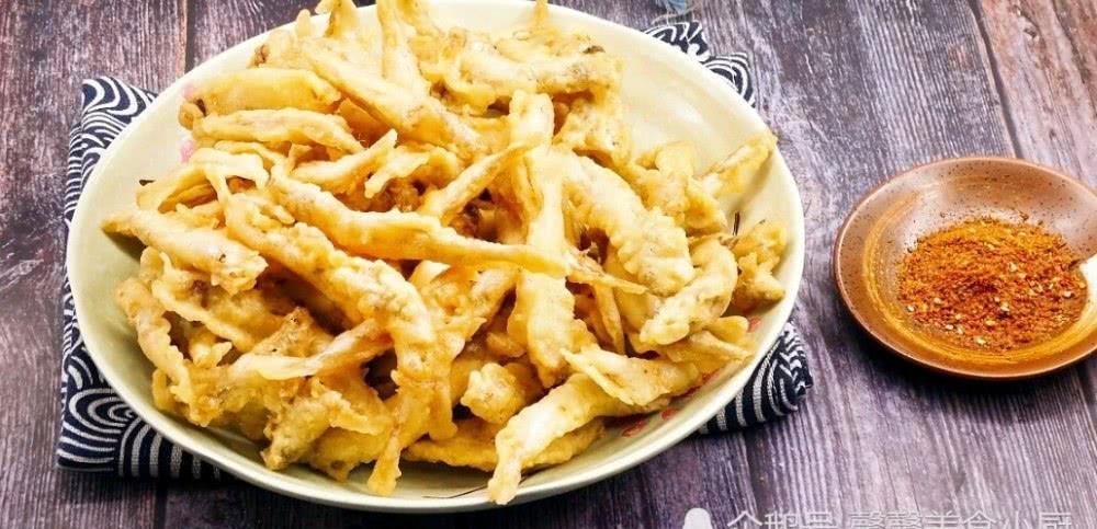 炸鱼条最好吃的做法,教你一招松软味鲜,没腥味方法简单易学