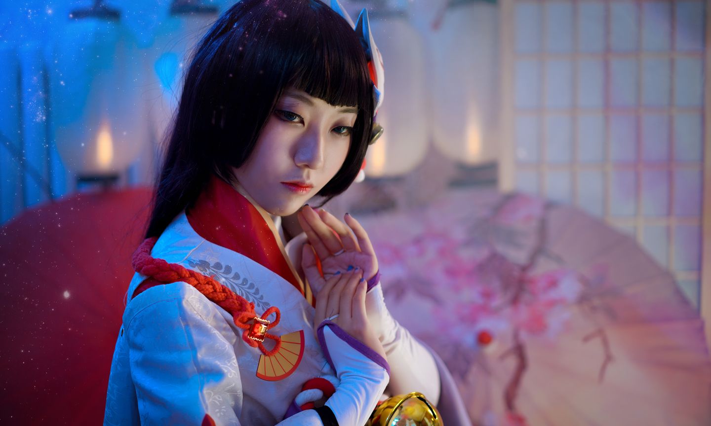 阴阳师雪女月见之樱皮肤cospplay(侵删)