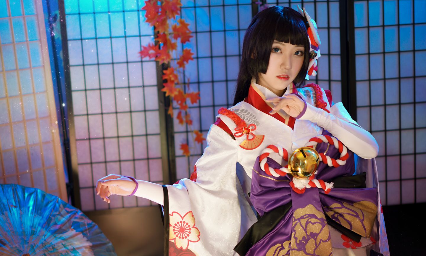 阴阳师雪女月见之樱皮肤cospplay(侵删)