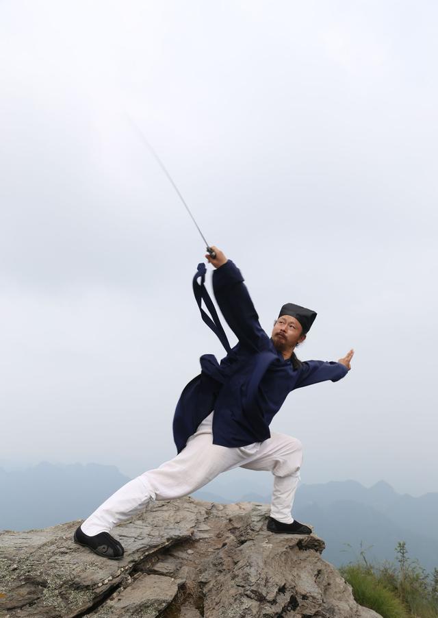 专访练喻轩:我尊重武当派,但陈师行道长需就轻功与剑法做出解释