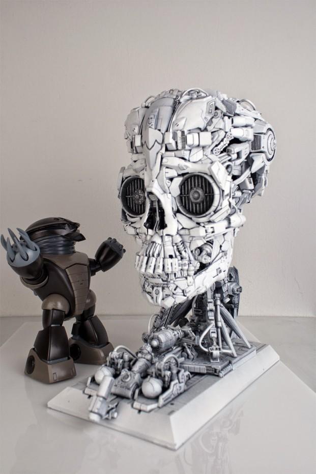 模玩控高达零件再利用n个零件拼装的机械骷髅头