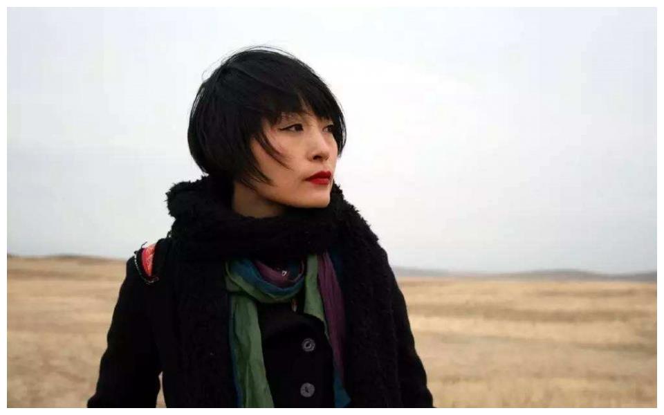 于是陈琳就成为了这首歌曲的演唱者.