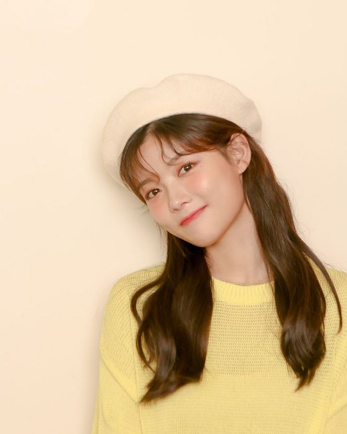 韩国美女金裕贞戴着贝雷帽的6次亮相让人眼前一亮