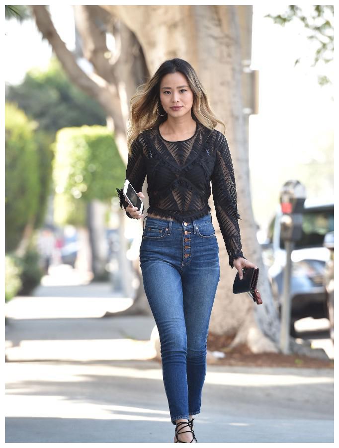 《七龙珠》中的琪琪,就是性感女星杰米·钟