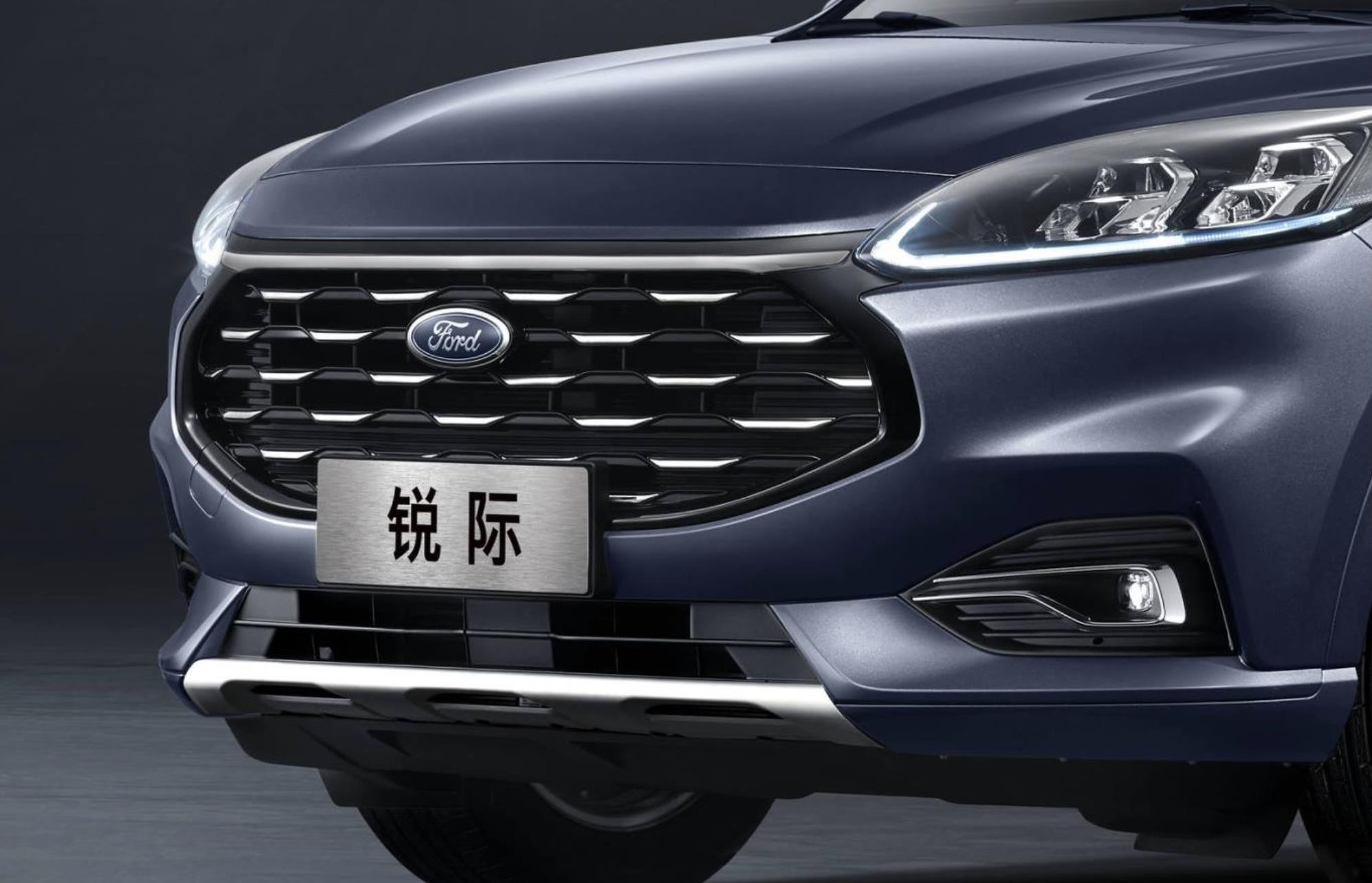 长安福特开启全面反攻,全新福特锐际escape亮相,12月中旬上市