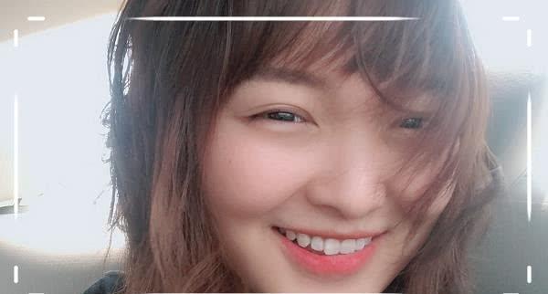 曾经嫌她丑,如今美到追不上