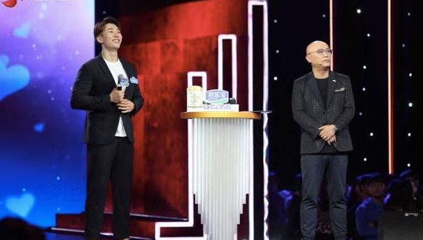 新相亲大会》"甜蜜精编版之女生家庭场"上线,三位男嘉宾谢旸恺,黄冠宇