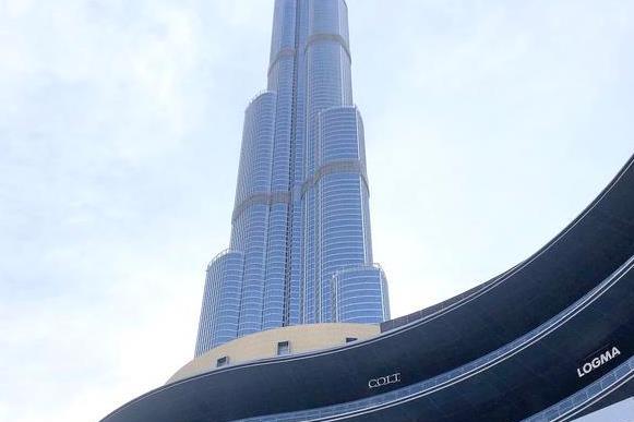 世界最大的购物中心,相当于200个足球场大小,堪称购物天堂