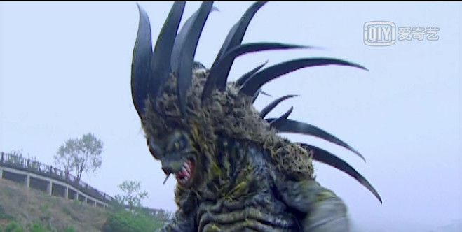 梼杌:远古异能兽之一,长得像猩猩,也有点像骷髅,和雪獒侠在水里大战