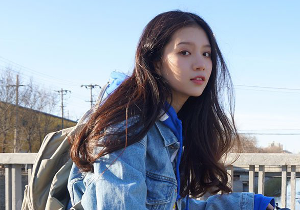 丁可儿年龄多大曾担任北京奥运会火炬手有啥来头