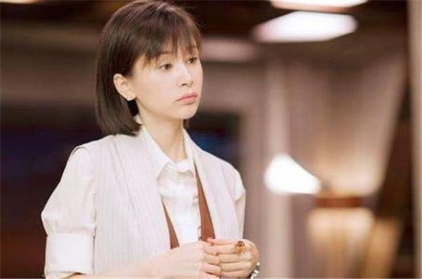 欢乐颂安迪和曲筱绡为何在樊胜美困难的时候不资助她呢