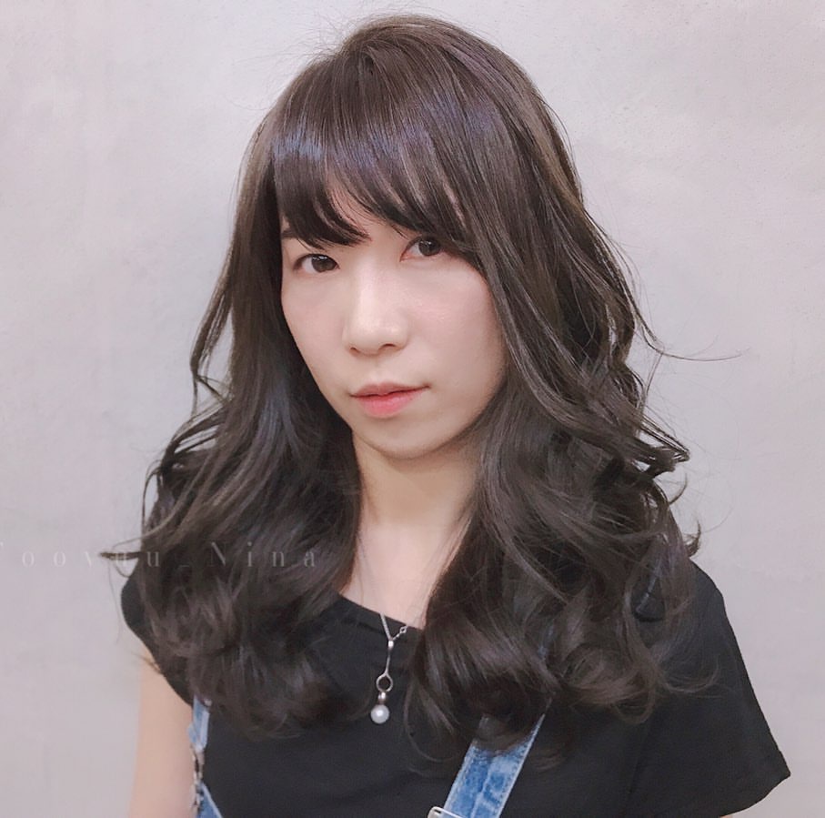 今年烫发就这么烫,松软的卷发最迷人,十款卷发送给你