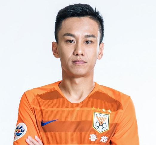 鲁能涅盘者,济南"小将"张弛:我努力奔跑只为追上曾经的自己