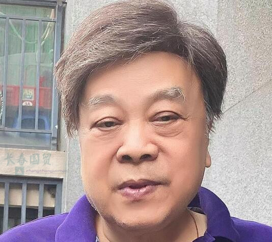 77岁赵忠祥近照曝光,眉发皆白显苍老|赵忠祥|近照曝光|老师_新浪新闻