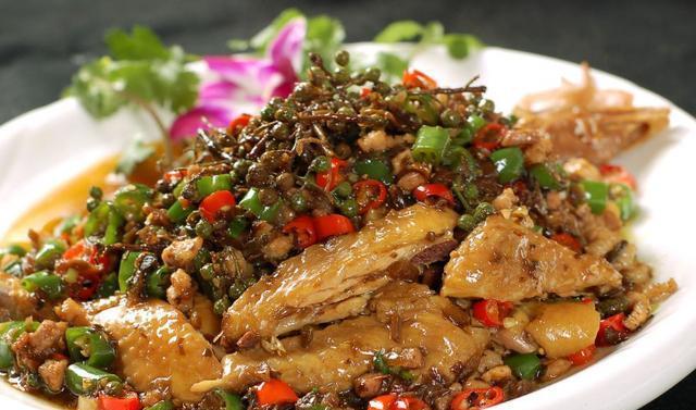 小吃技术配方-泰山花椒鸡制作流程及配方比例