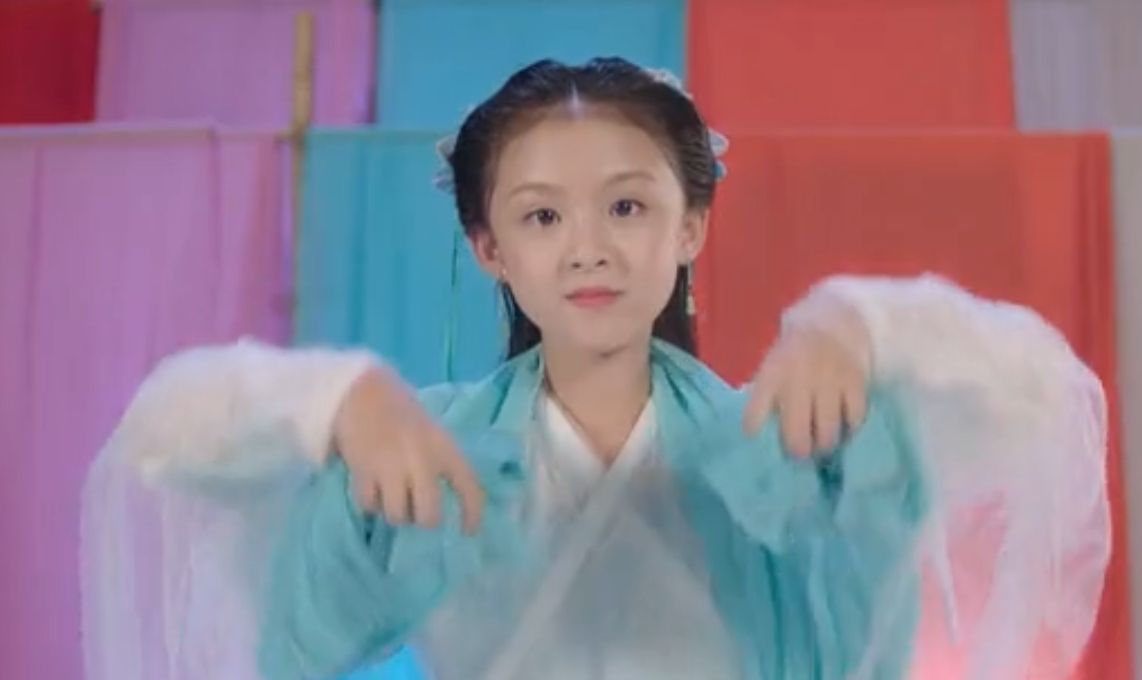 小戏骨版七仙女太美了,小林黛玉饰演小青"仙气"飘飘!
