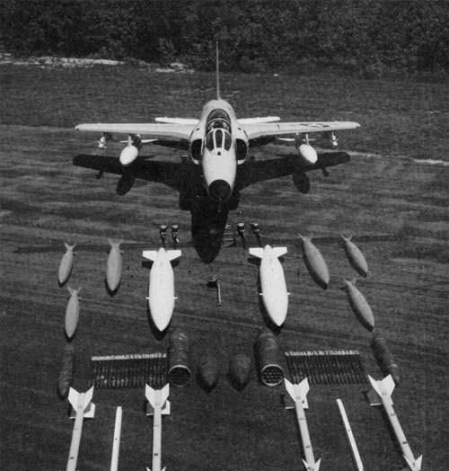 飞行员发射炮弹将自己击落,f11f"虎"战斗机小传