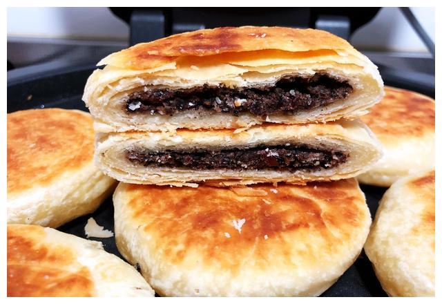 一碗面粉一碗油教你在家做油酥掉渣的红豆饼千层万层酥脆