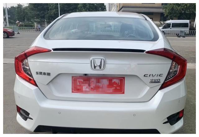 总的来说,本田思域这款车型的整体表现还是非常不错的,所搭载的1.