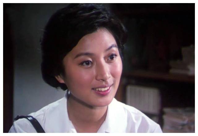 昔日美女陈以心 王伟平老搭档 婚后生活幸福 如今近照曝光依然美