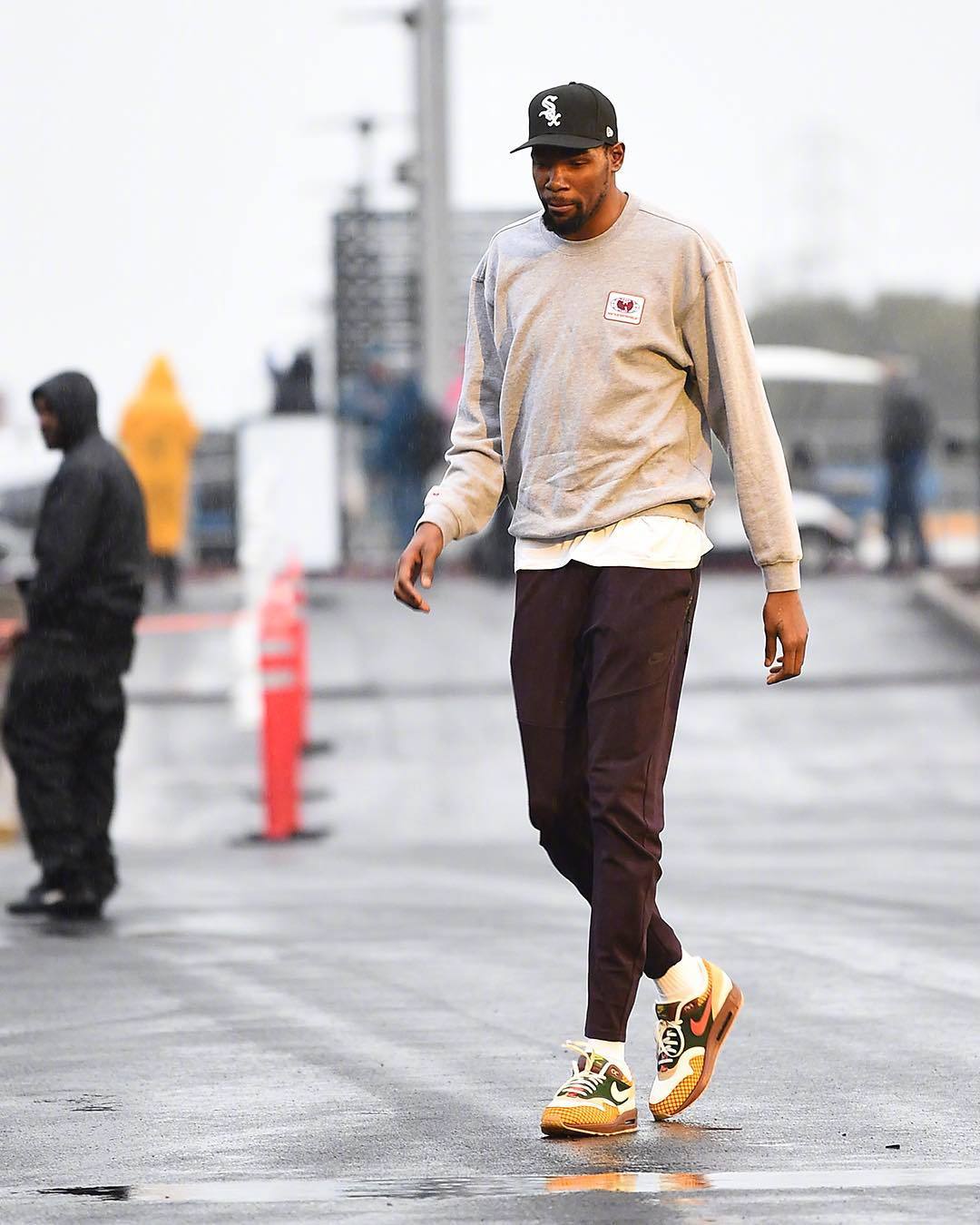 年薪千万nba巨星们的穿搭,这也太朴素了!
