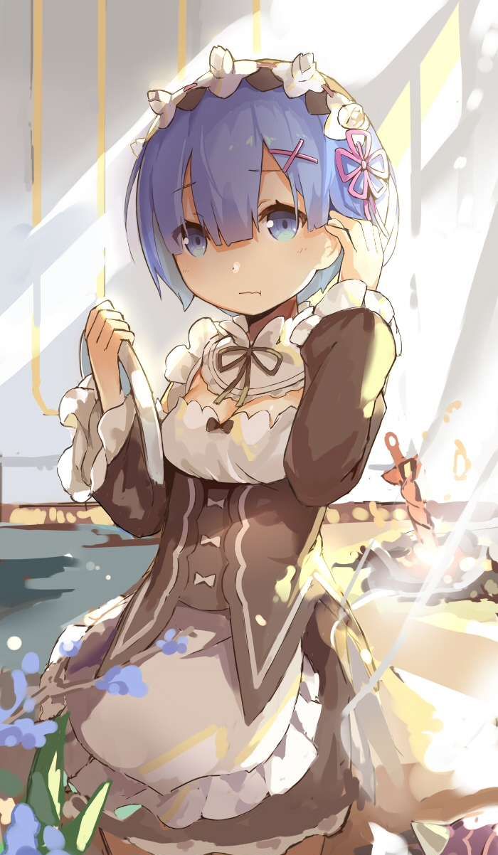 二次元美少女图集一组可爱初音未来和萌萌雷姆美图欣赏