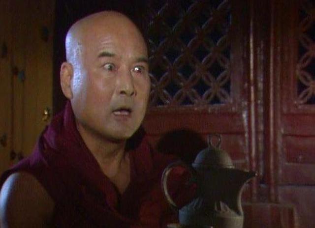 他是西游记四探无底洞中的和尚给老鼠精送茶看出其真实演技