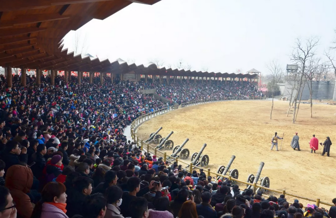 大年初一开门红,万岁山庙会喜迎四海游人!