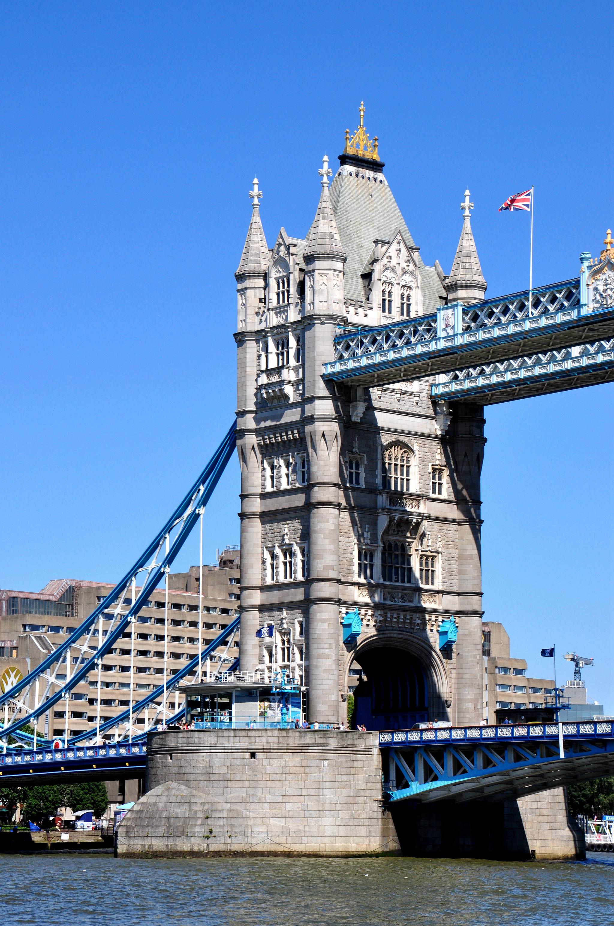 125岁的伦敦塔桥【原创摄影】|伦敦塔桥|塔桥|石塔_新浪新闻
