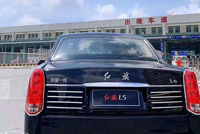 澳门首辆红旗l5上路,挂两地牌照,车牌的数字很有意义