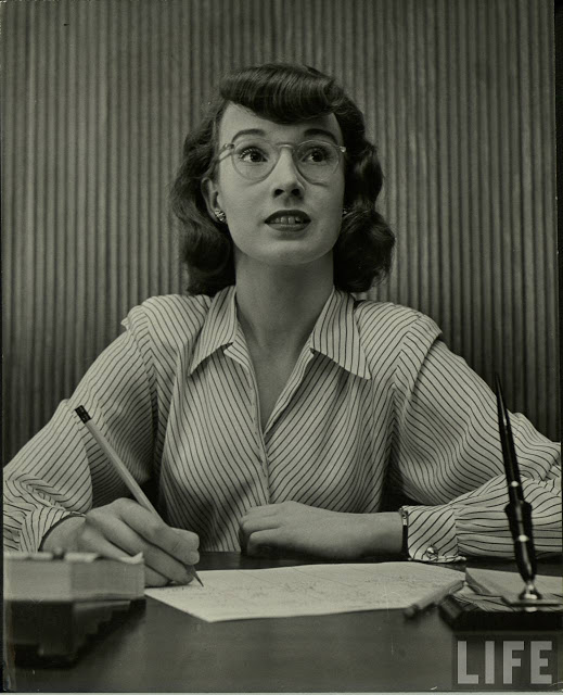 老照片:摄影师 nina leen 镜头下四十年代中期的美国女性(2)