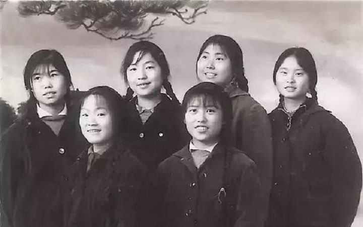 绝版珍藏：十张女知青老照片，带你看看不一样的芳华