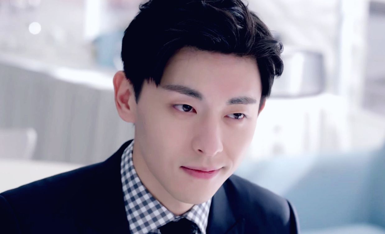 李云恺火了,谢童火了,萧策火了,他最帅却不温不火!