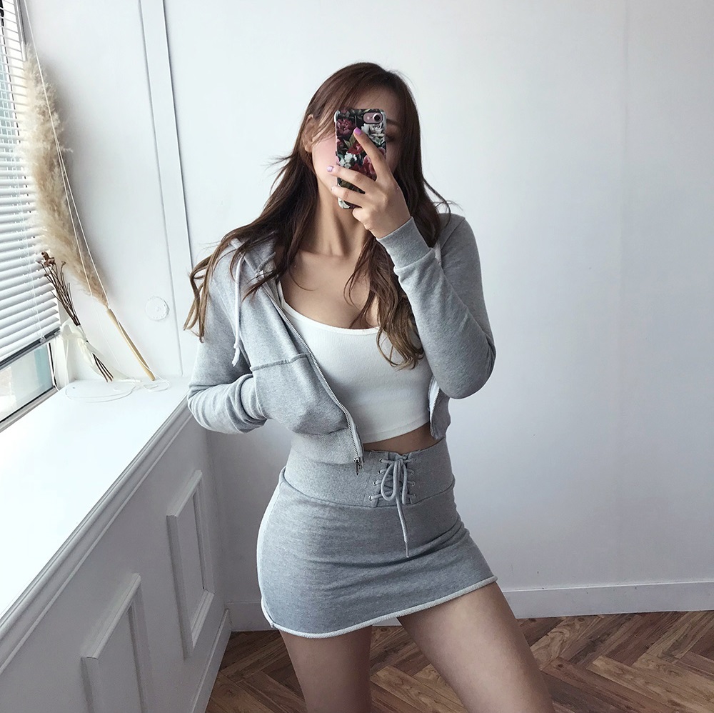 微胖的女生,吊带衫最美了