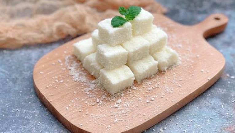 椰蓉奶冻的简单做法,冰凉爽口,夏天必备甜品!