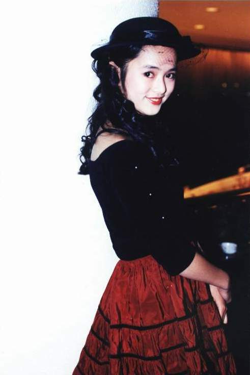 那些年的叶蕴仪,罕见生活老照片,九十年代的"玉女级女星"_高清图集