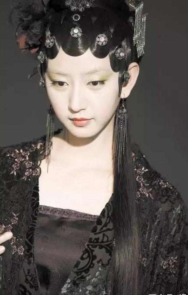 重温新《红楼梦》12钗,林黛玉似被养胖,李纨经典可赛87版!