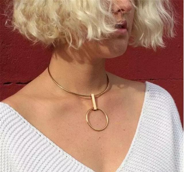 脸大脖子短的女生适合什么项链锁骨链来帮你凑时髦还显脸小